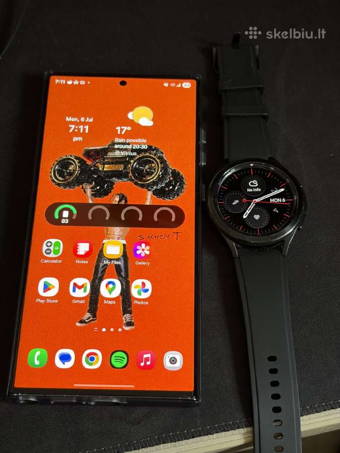 Samsung Galaxy S23 Ultra with Galaxy Watch 4