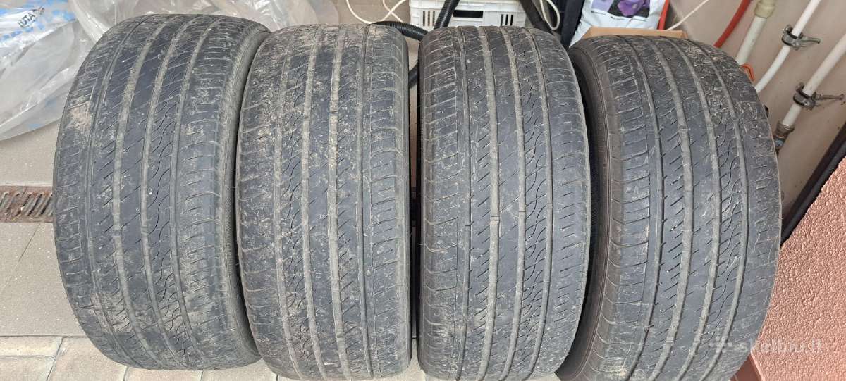 Parduodu 4 vasarines padangas 235/45 R17