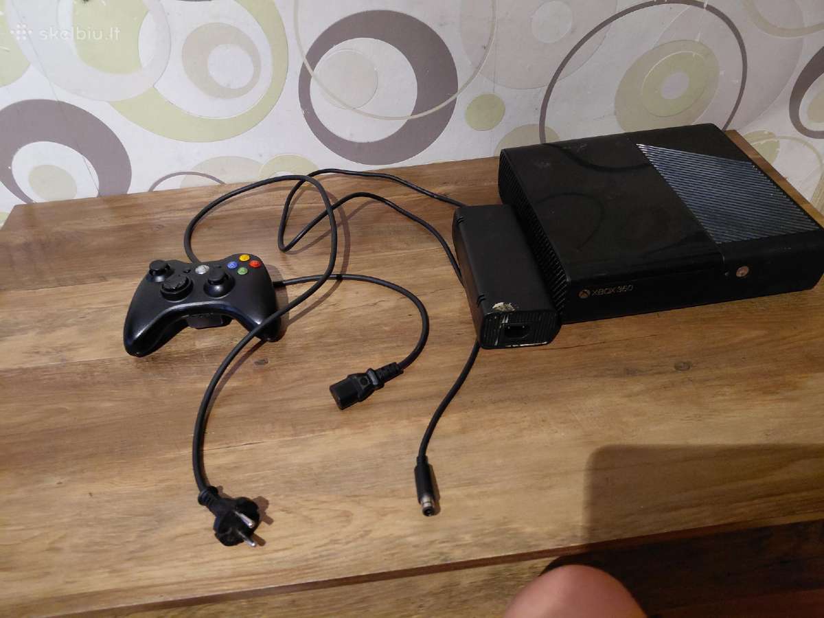 Parduodamas xbox 360 už 80 eur galima derėtis