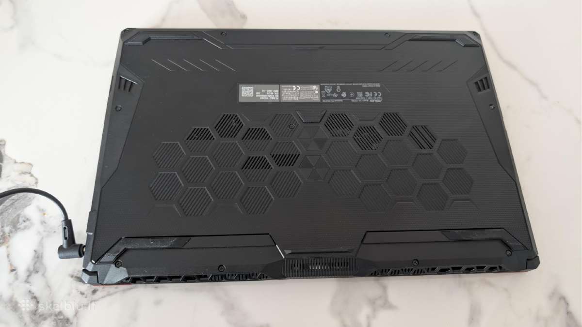 Asus Tuf Gaming F17 - nuotraukos Nr. 5