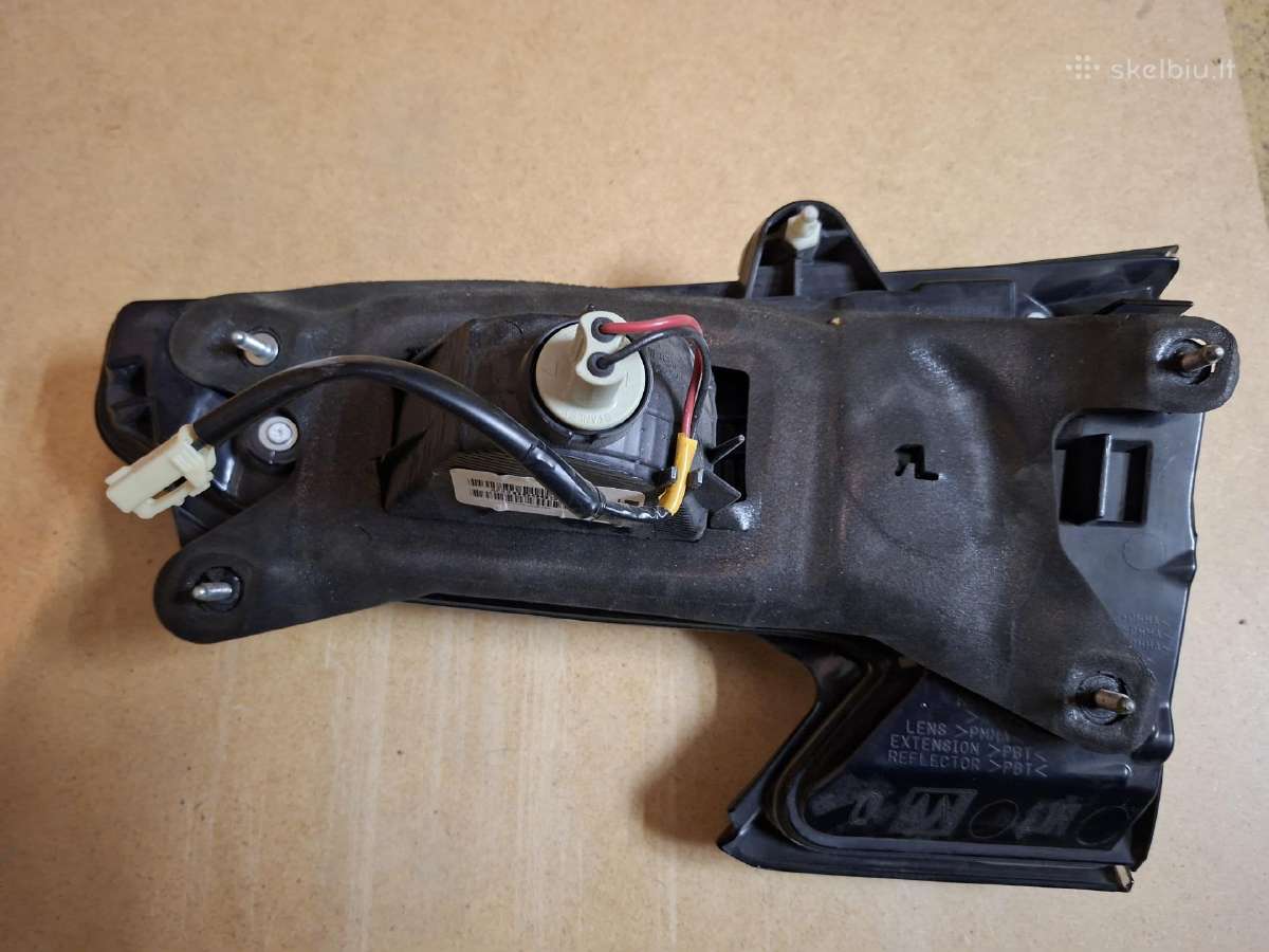 Subaru Outback 2020-2025 ir 2015-2019 dalys - nuotraukos Nr. 2
