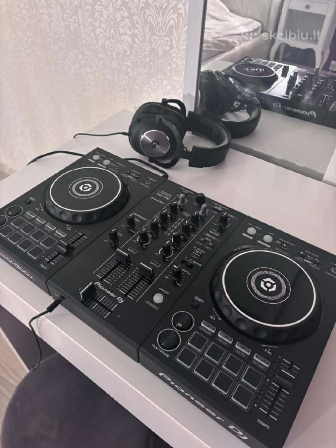 Ddj 400