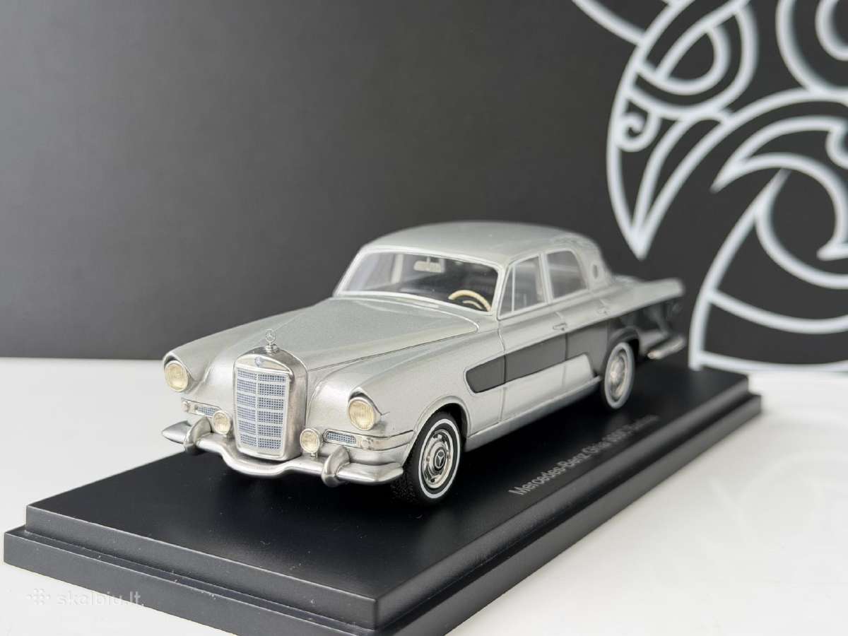 Mercedes Benz Ghia 300c Berlina 1:43 - nuotraukos Nr. 3