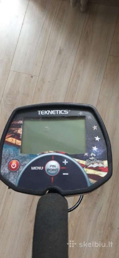 Metalo detektorius Teknetics