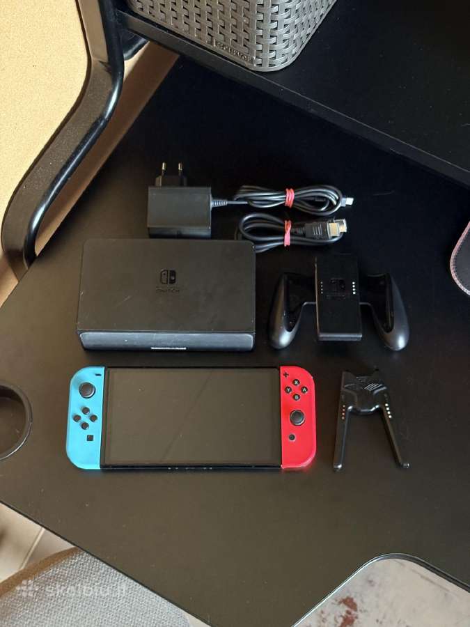 Nintendo Switch Oled Neon Red & Blue 64gb