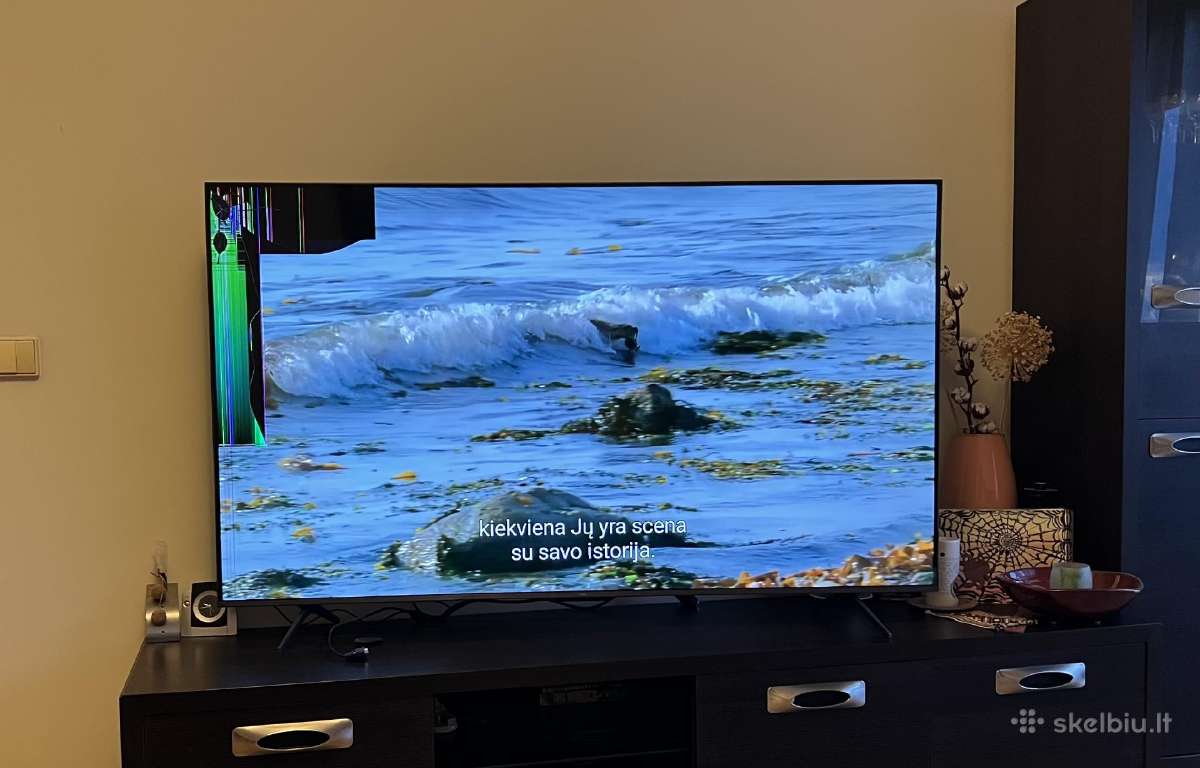 Parduodamas 65 Tcl televizorius sugadinta matrica