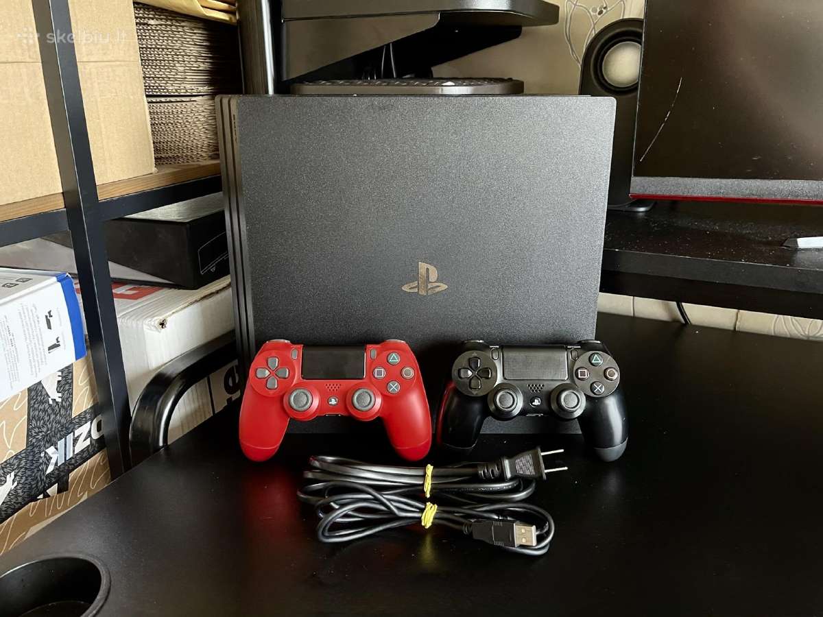 Sony Playstation 4 Pro, 1 TB Cuh-7218b
