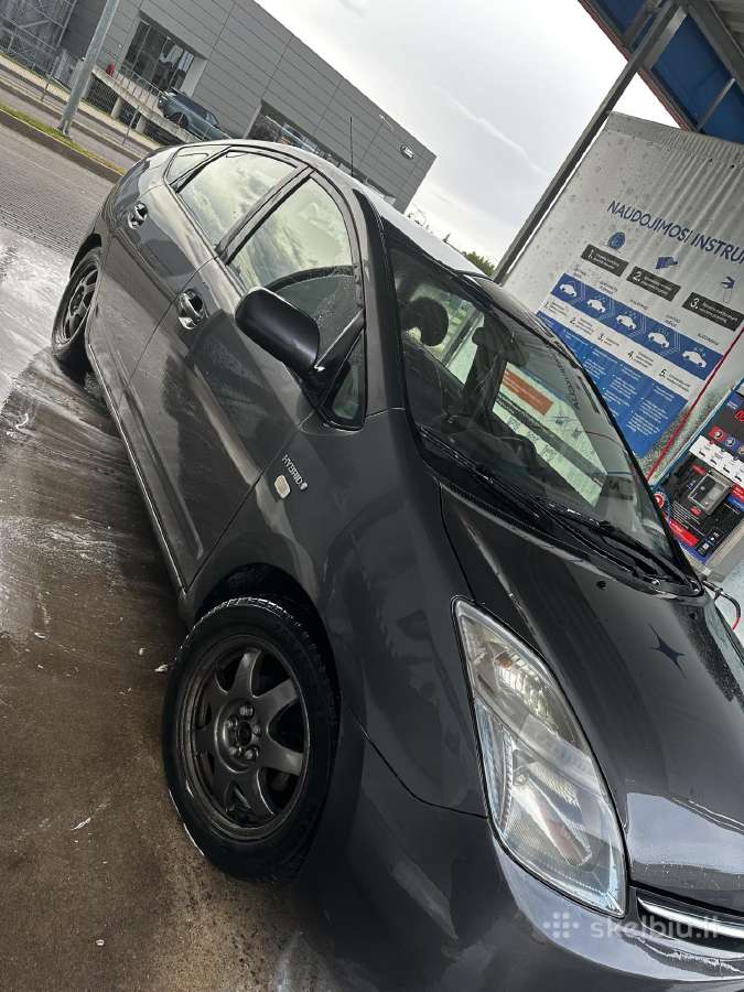 Toyota Prius nuoma/ Toyota prius for rent - nuotraukos Nr. 9