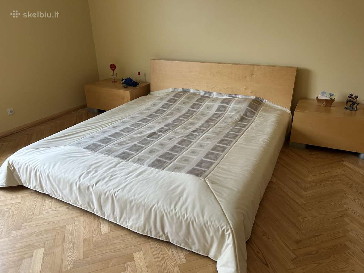 Dvigulė lova