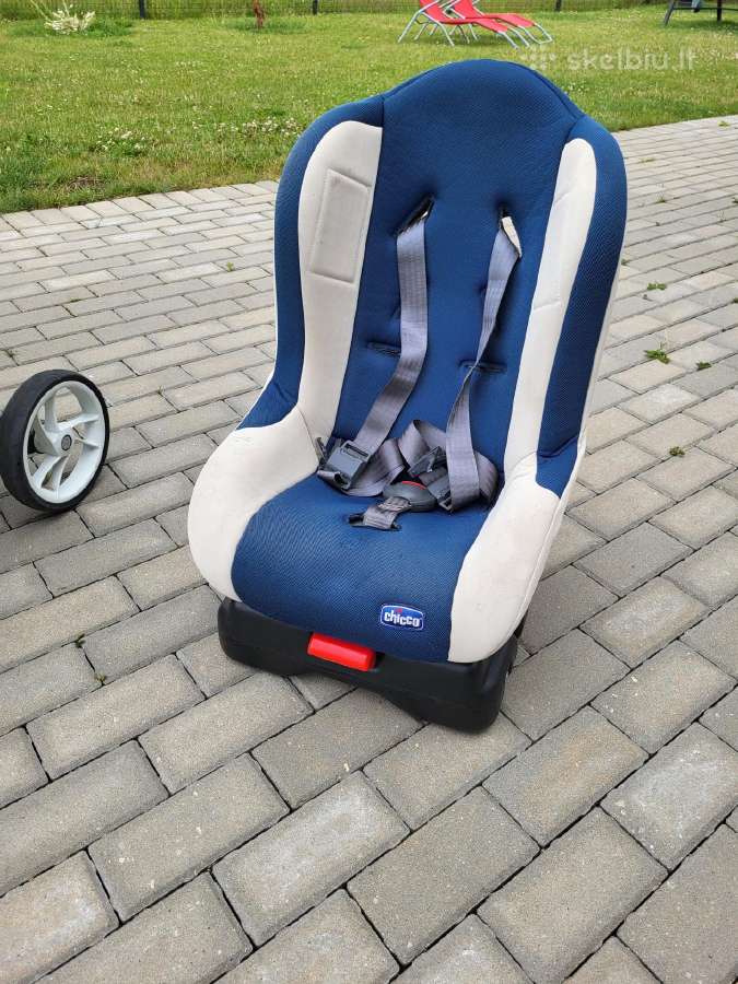 Automobilinė kėdutė Chicco (0-18 kg) – labai erdvi