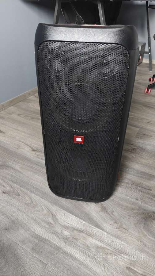 Jbl 310 partybox su 1 metų garantija
