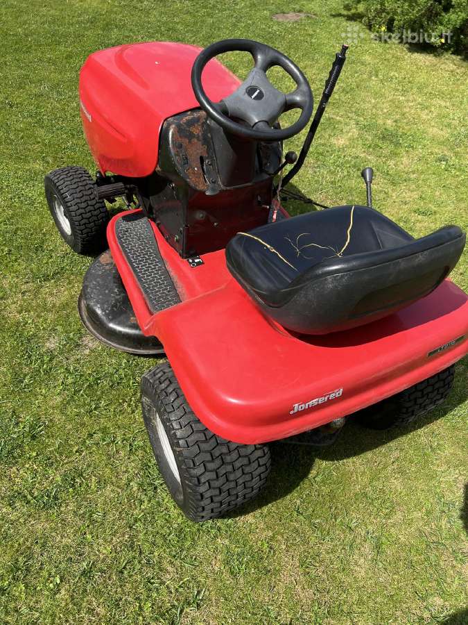 Jonsered 15 Hp sodo traktoriukas - nuotraukos Nr. 3