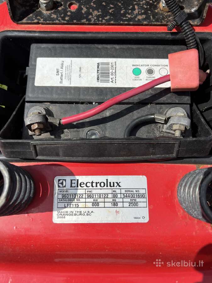 Jonsered 15 Hp sodo traktoriukas - nuotraukos Nr. 11