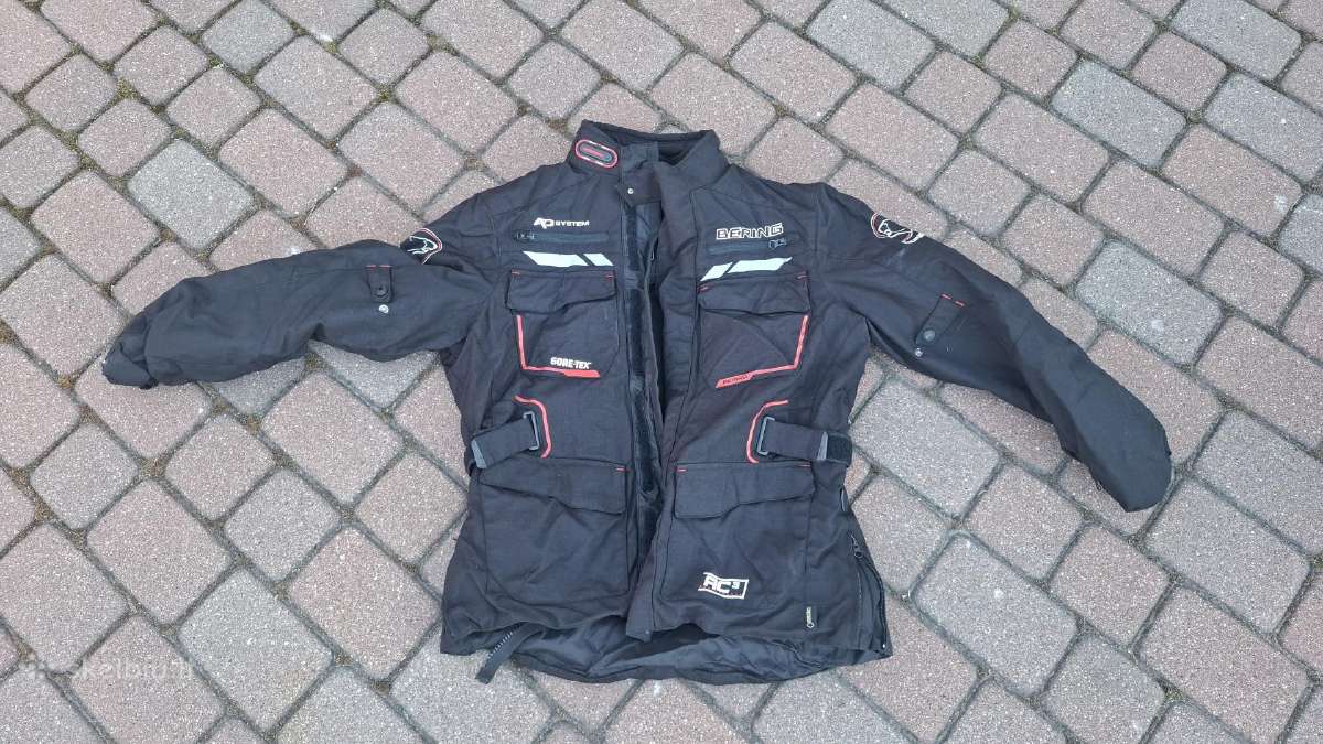 Šalmas ir moto kostiumas - nuotraukos Nr. 5
