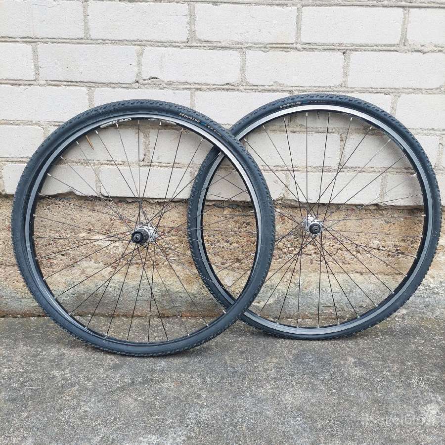 28 Rigida ratai su Schwalbe padangom