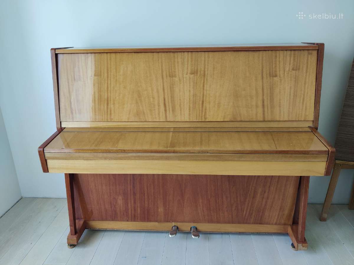 Dovanojamas pianinas
