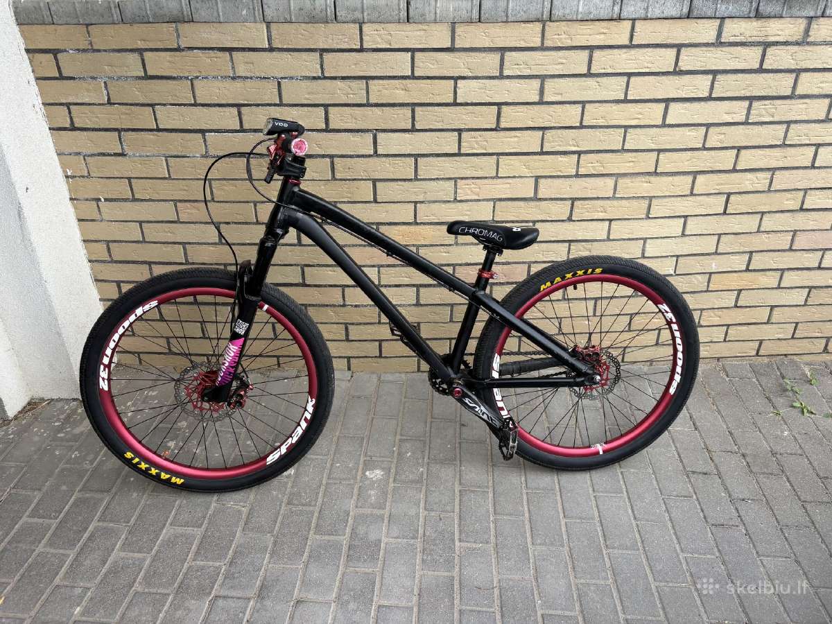 Parduodamas dirt jump / street dviratis