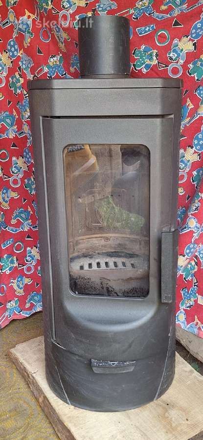 Parduodama ketaus krosnelė Plamen Tara 6 kw