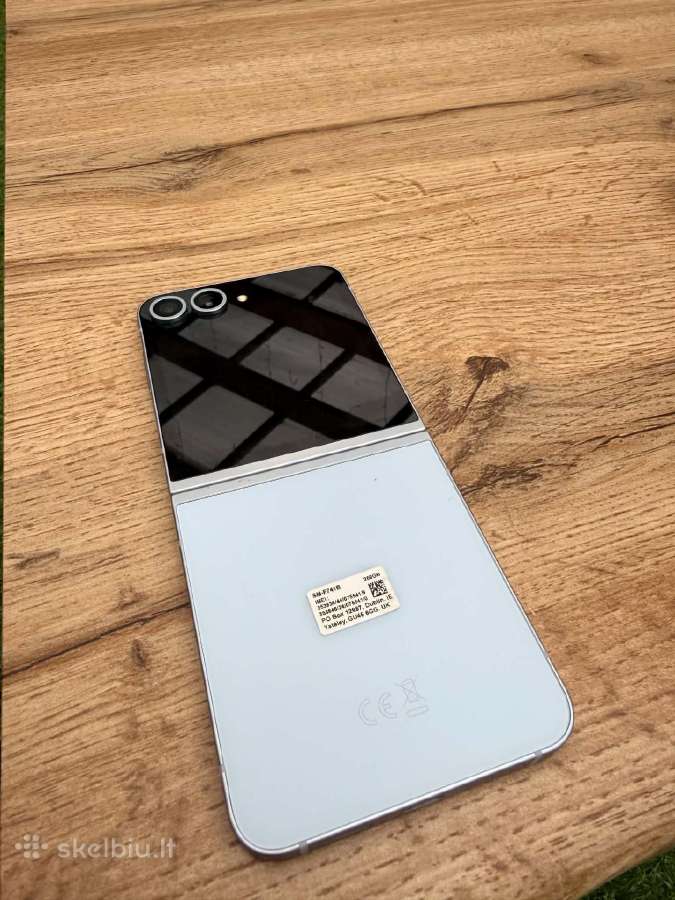Samsung Galaxy Z Flip6 - nuotraukos Nr. 2
