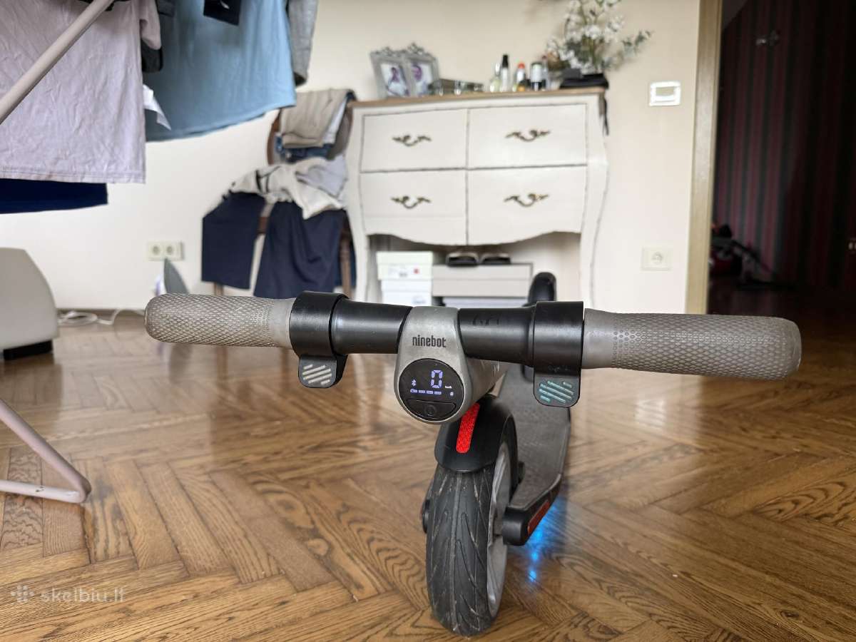 Ninebot by Segway Es2 su įkrovikliu