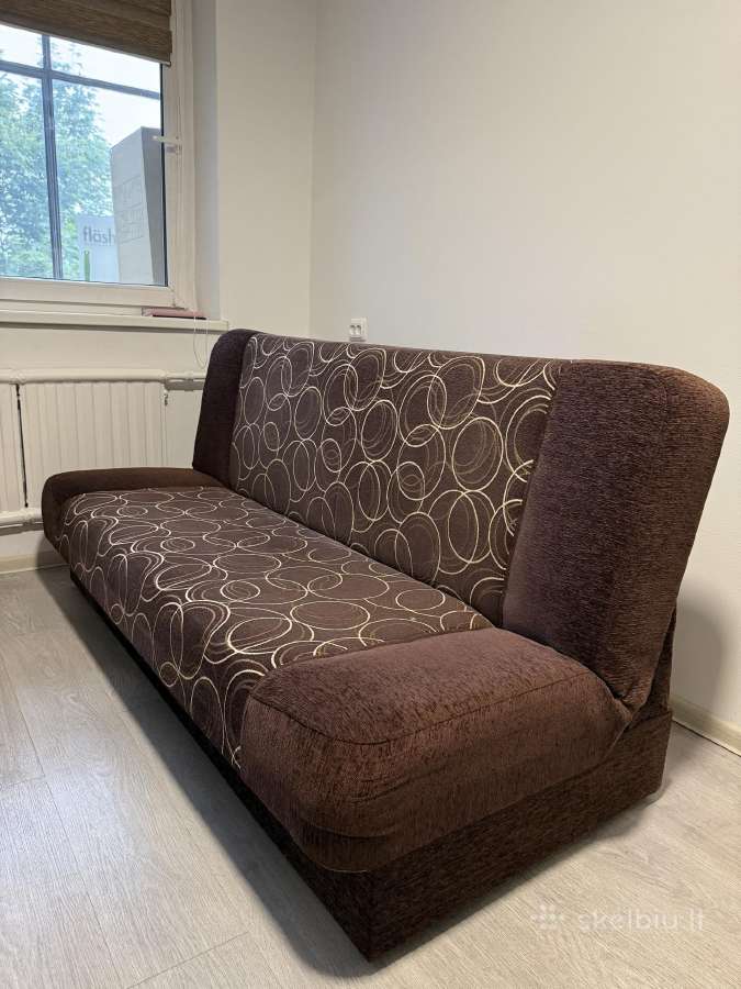 Sofa-lova su patalynės dėže