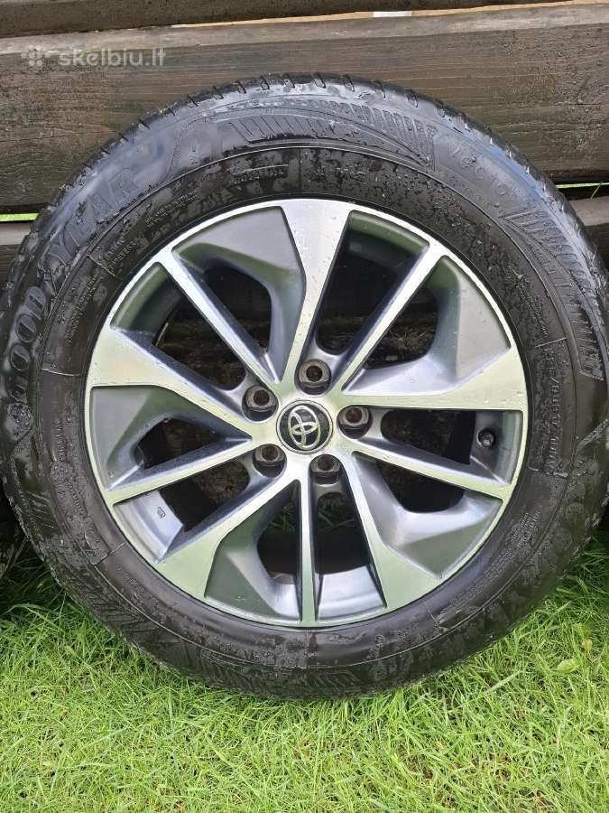 Originalūs Toyota R17 ratlankiai su padangomis - nuotraukos Nr. 2