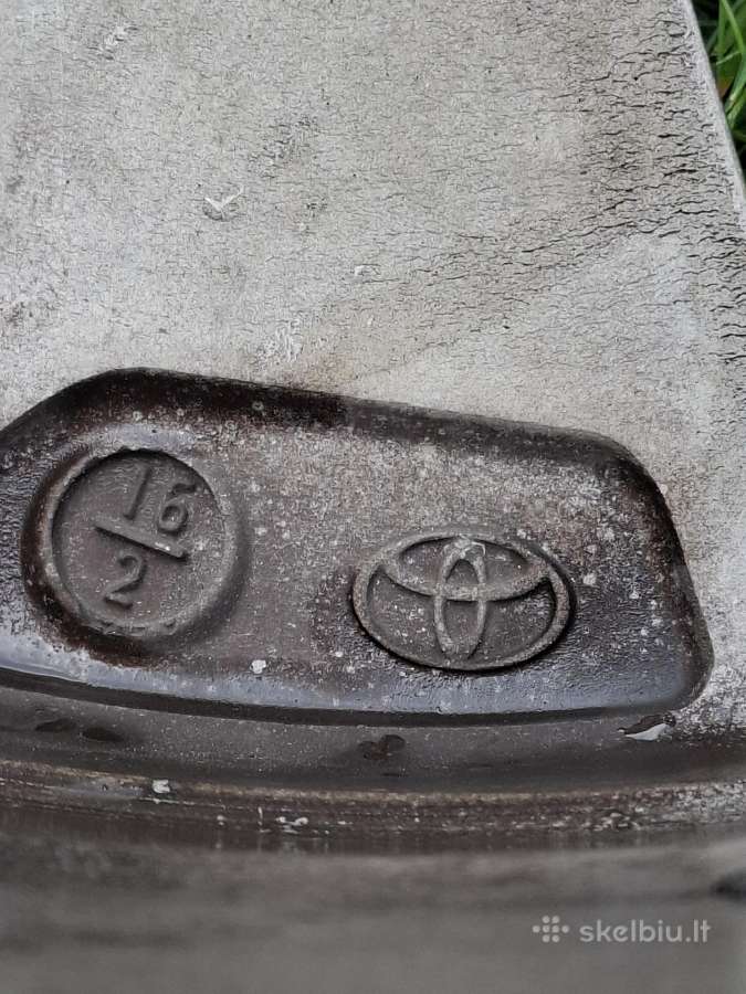 Originalūs Toyota R17 ratlankiai su padangomis - nuotraukos Nr. 8