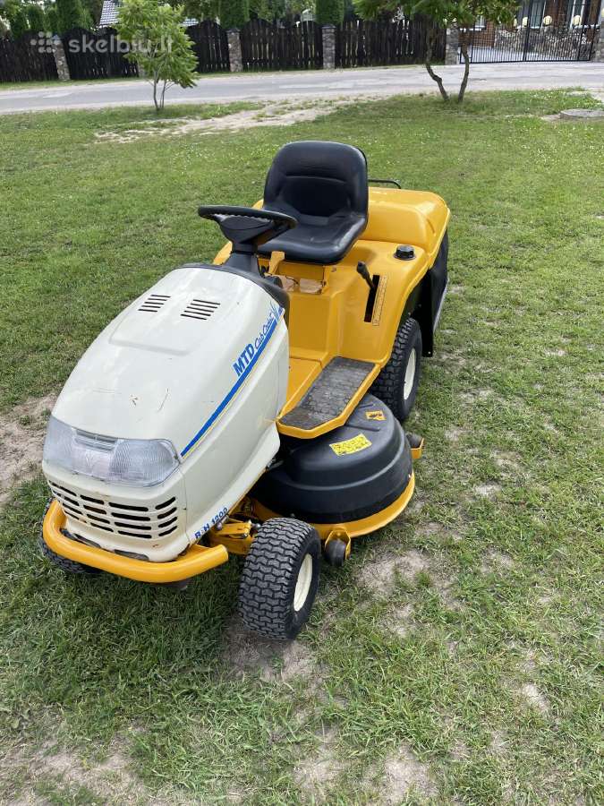Sodo traktoriukas Mtd Cub Cadet Rbh 1200