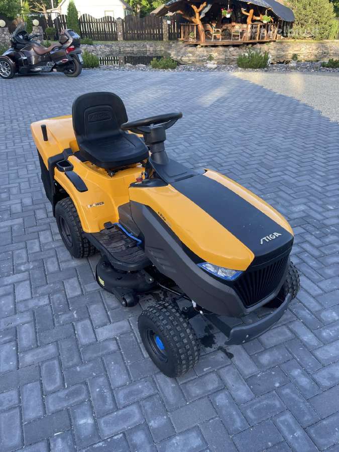 Elektrinis sodo traktoriukas Stiga e-ride c500