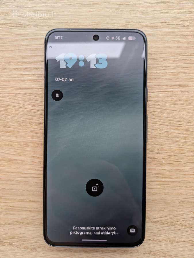 Google pixel 8