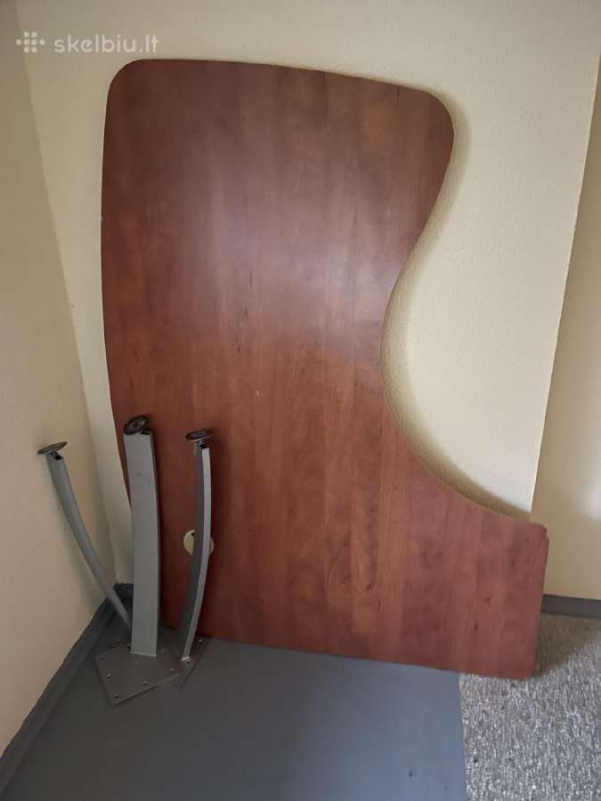 Dovanojamas stalas 155x115