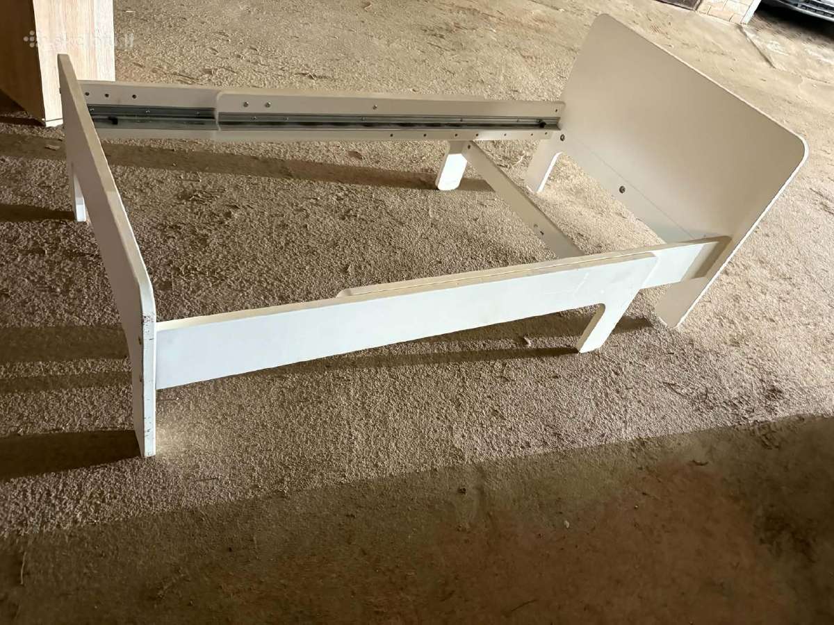 Ikea keičiamo ilgio (auganti) lova