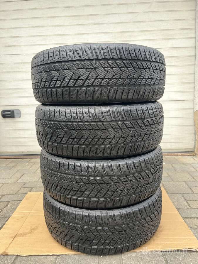 Žieminės padangos 245/45 R20