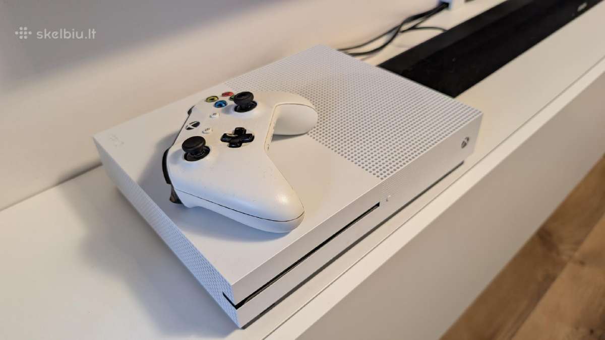 Parduodamas Xbox One S 512gb