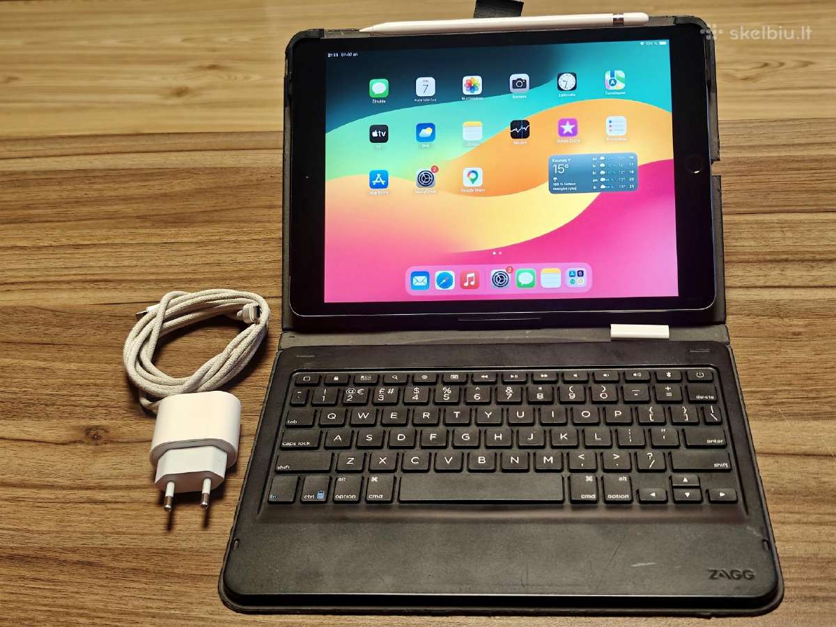 iPad 7th A2198 + apple pencil