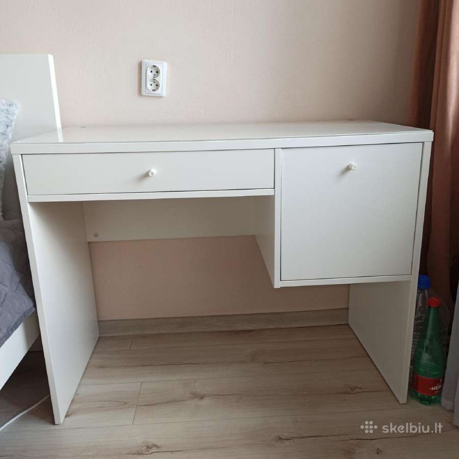 Rašomasis stalas - nuotraukos Nr. 3
