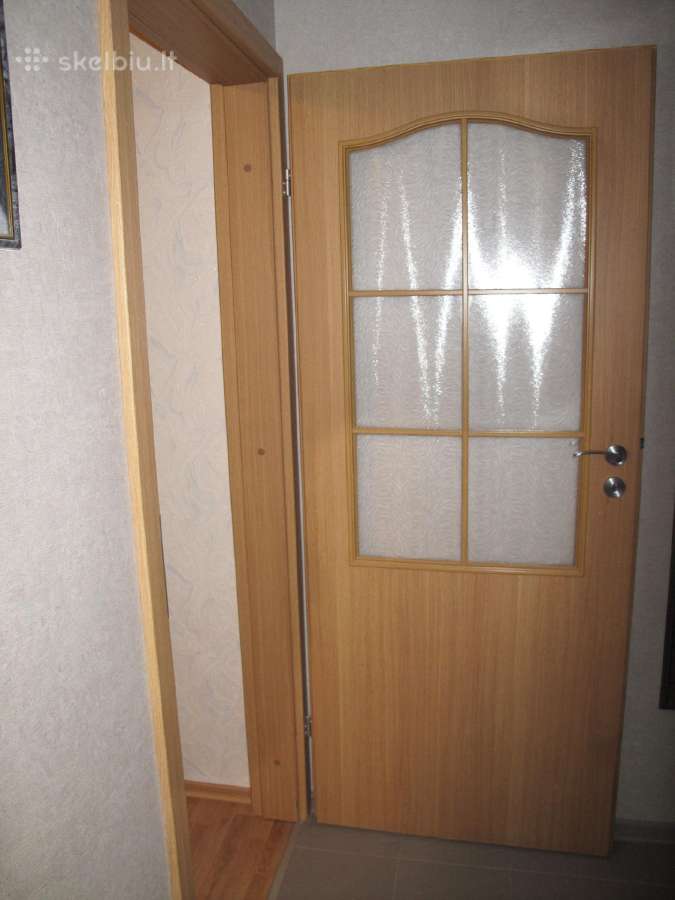 Dovanoju kambario duris