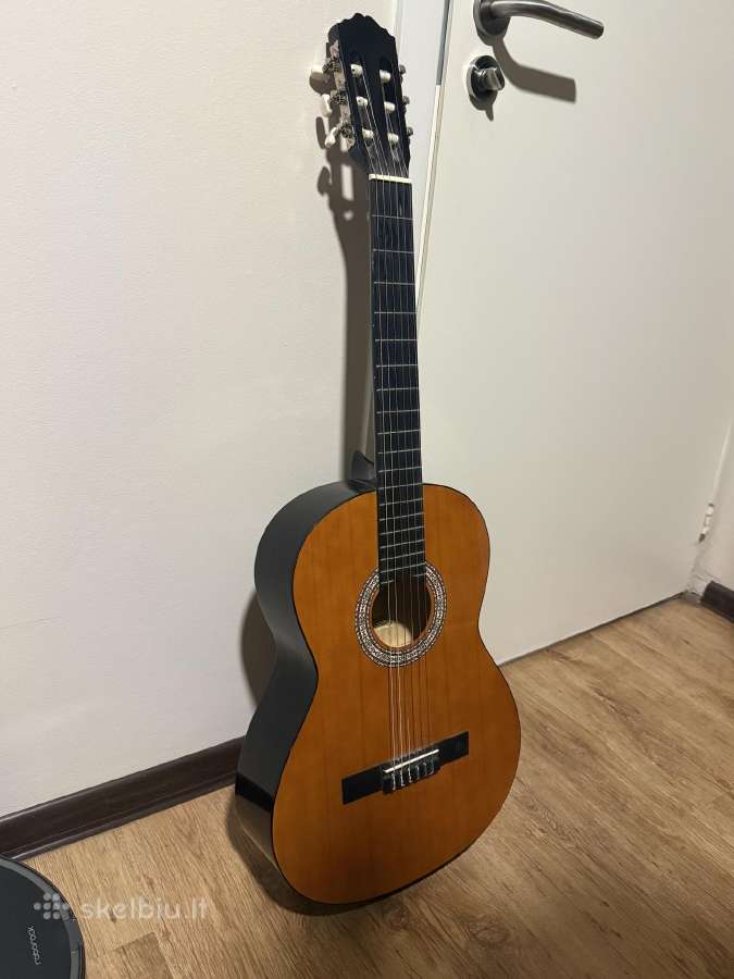 Tenson Classic 4/4 klasikinė gitara