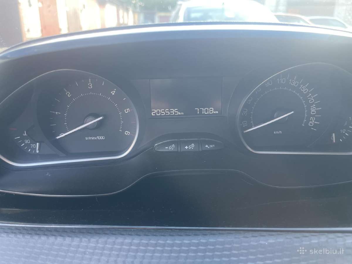 Parduodamas 2019 m. Peugeot 2008 1.5 Bluehdi, mech - nuotraukos Nr. 4