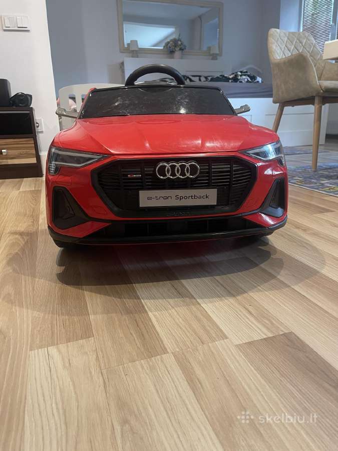 Elektrinis automobilis - nuotraukos Nr. 2