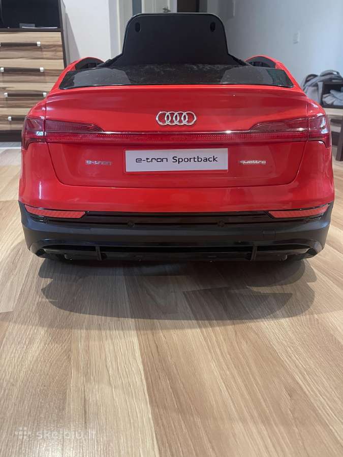 Elektrinis automobilis - nuotraukos Nr. 3