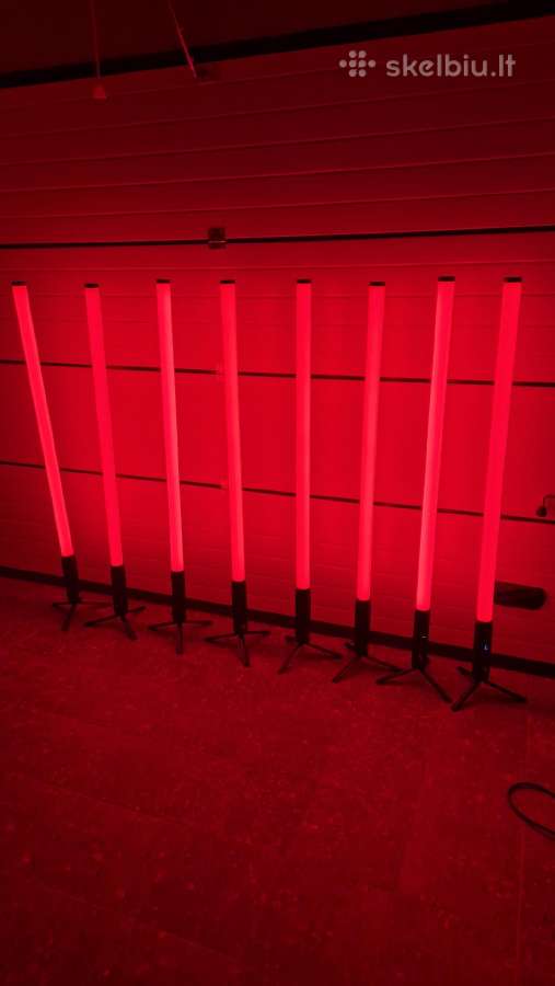 LED Tube apšvietimo komplektas (8 vnt.)