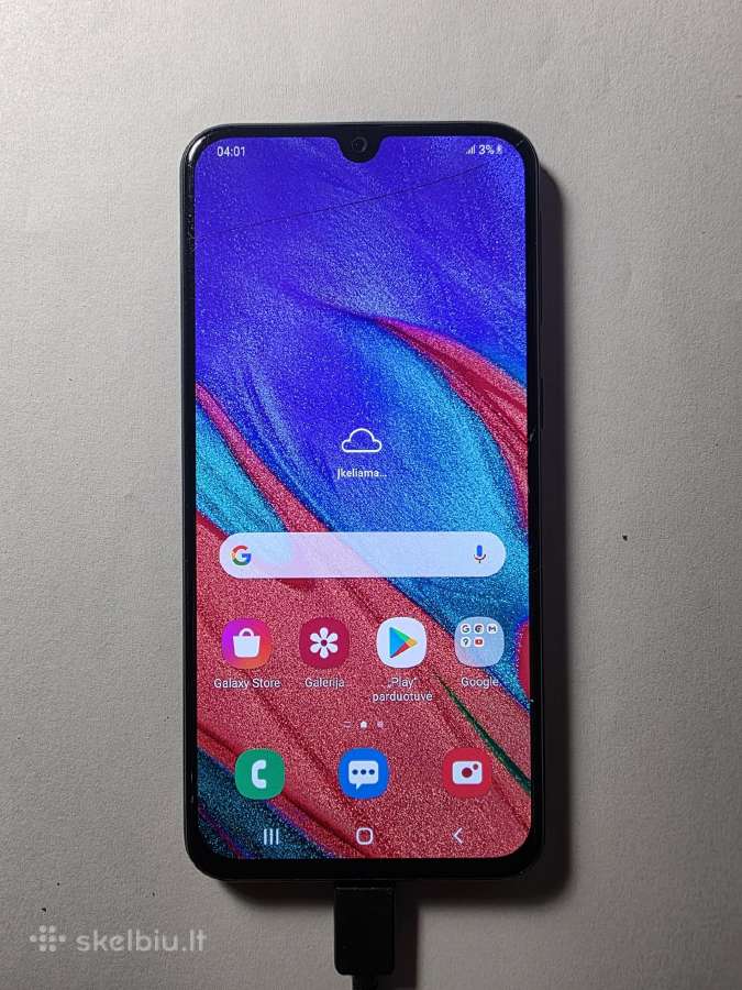 Samsung Galaxy A40 techniskai tvarkingas