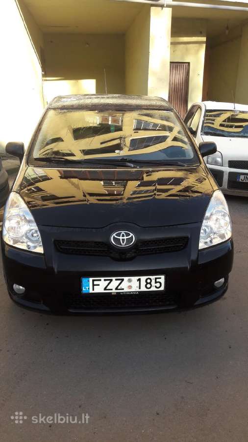 Toyota Corola verso
