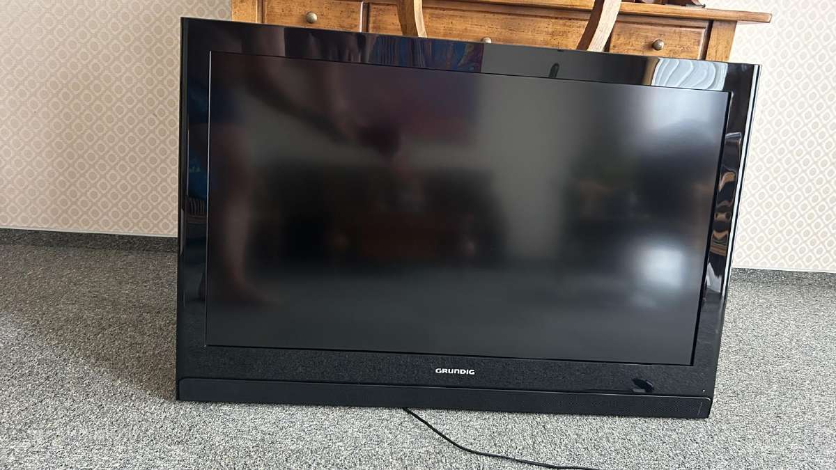 Grundig Vision 6 42-6840 T – 42 Full HD