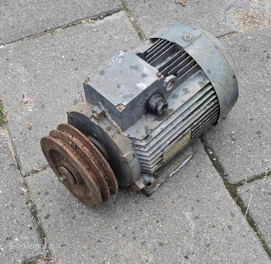 Trifazis variklis 5,5 kw 3000 aps./min.