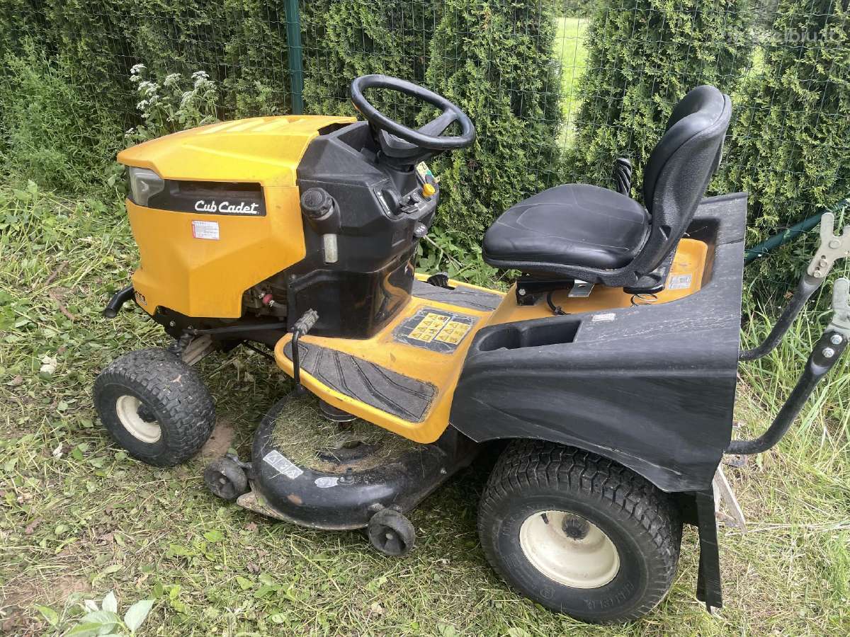 Žolės traktoriuko nuoma