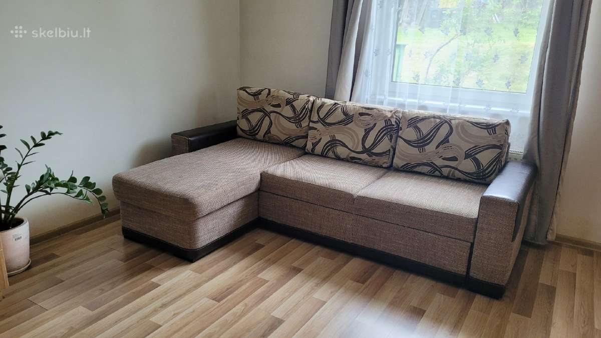 Kampinė sofa lova