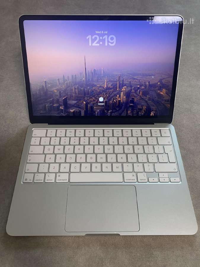 MacBook Neo Naujas