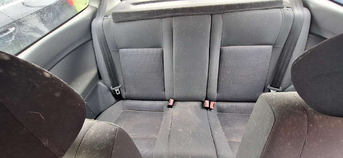 VW Polo 1.6 benzinas. 500 eu - nuotraukos Nr. 6